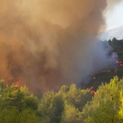 Σε επιφυλακή και επιχειρησιακή ετοιμότητα ο Δήμος Πατρέων λόγω κινδύνου πρόκλησης πυρκαγιών